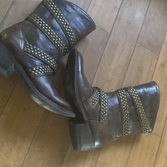 Gorgeous Calleen Cordero Boots - Picture 3 of 6